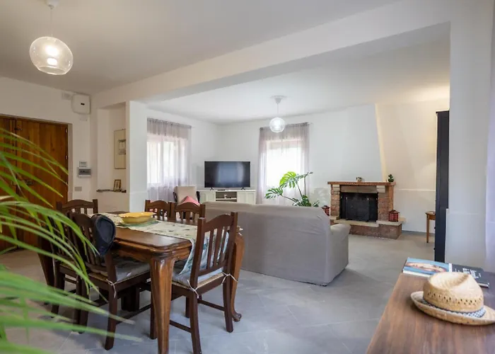 Domus Andrea E Carolina Villa *