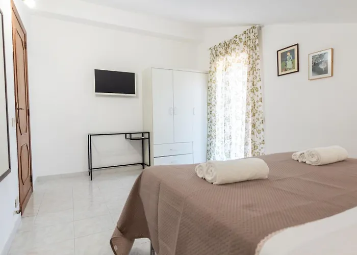 Villa Domus Andrea E Carolina *